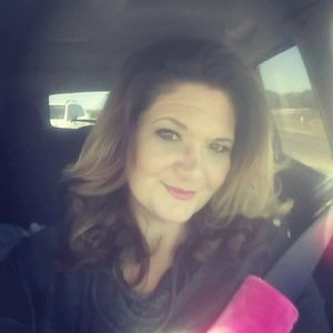 Meet your Posher, Chanel